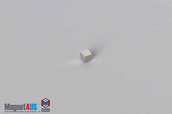 1/16" x 1/16" x 1/16" N40 Neodymium Block Magnet - photo 2
