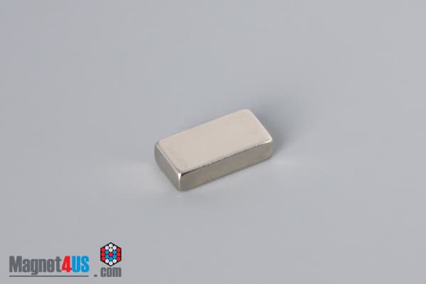 1/2" x 1/4" x 1/8" N45 Neodymium Block Magnet - photo 2