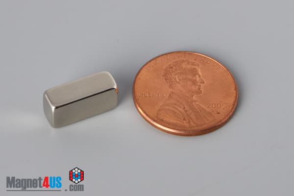 1/2" x 1/4" x 3/16" N45 Neodymium Block Magnet - photo 1