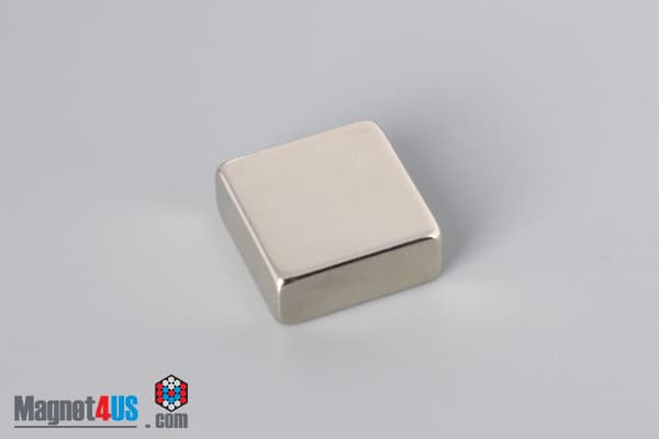 5/8" x 5/8" x 1/4" N45 Neodymium Block Magnet - photo 2