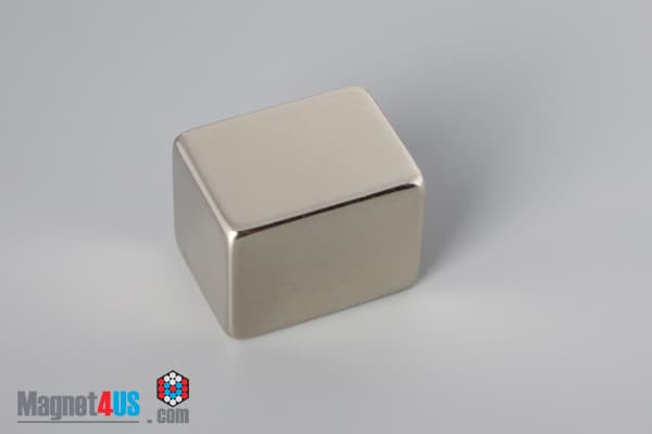 1" x 3/4" x 3/4" N45 Neodymium Block Magnet - photo 2