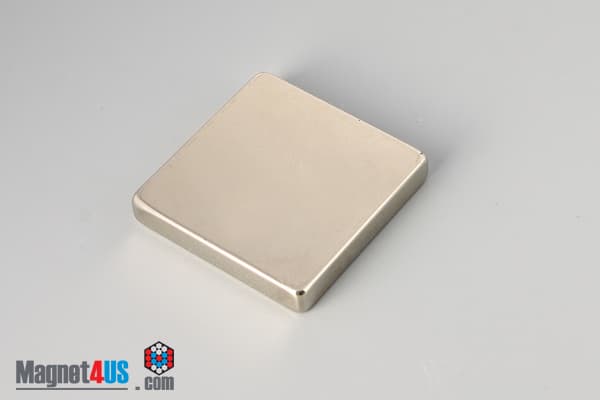1 1/2" x 1 1/2" x 1/4" N40 Neodymium Block Magnet - photo 2