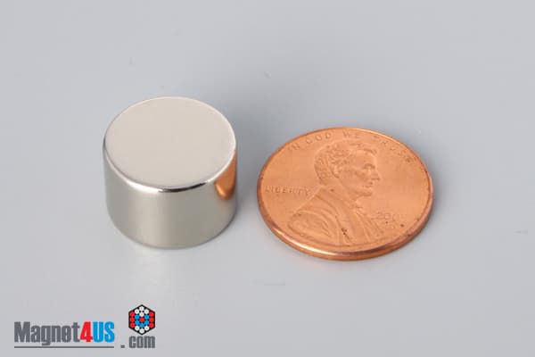 9/16" dia. x 3/8" N45 Neodymium Disc Magnet