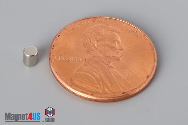 1/10" dia. x 1/8" N45 Neodymium Cylinder Magnet