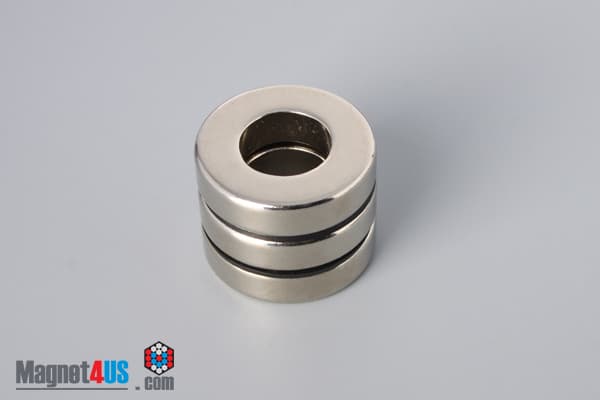 1" od x 1/2" id x 1/4" N45 Neodymium Ring Magnet - photo 4