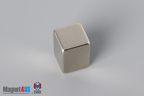 1/2" x 3/8" x 3/8" N45 Neodymium Block Magnet - photo 4