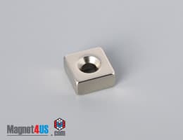 1/2" x 1/2" x 1/4" #6 N42 Countersunk Magnet - photo 16